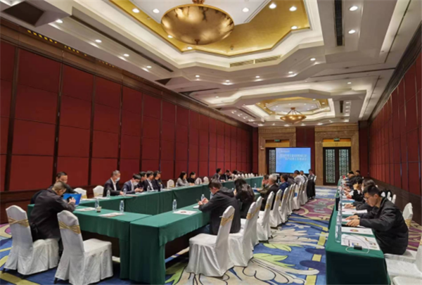 z6尊龙·凯时：2024年度全国纺织机械行业生产经营工作座谈会在佛山顺利召开(图12)