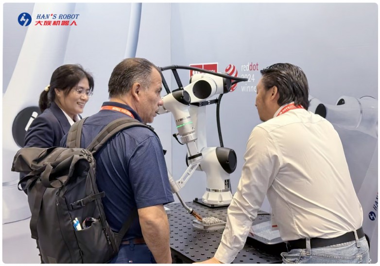 大族机器人精彩亮相2024年美国芝加哥机床展（IMTS）(图4)