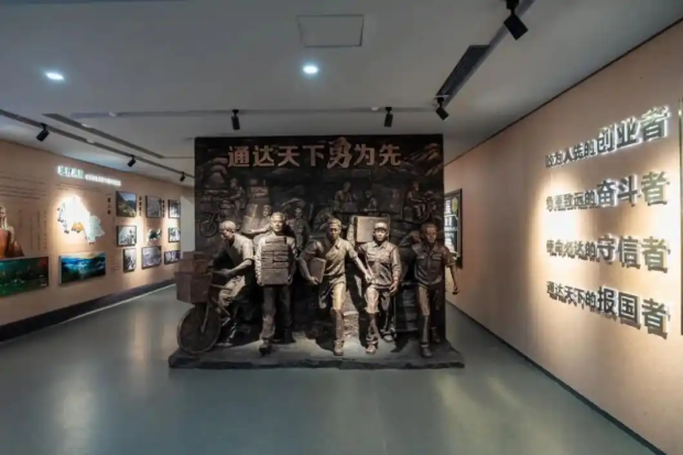 尊龙凯时网站：一个浙江小城为什么跑出了“快递四巨头”？(图8)