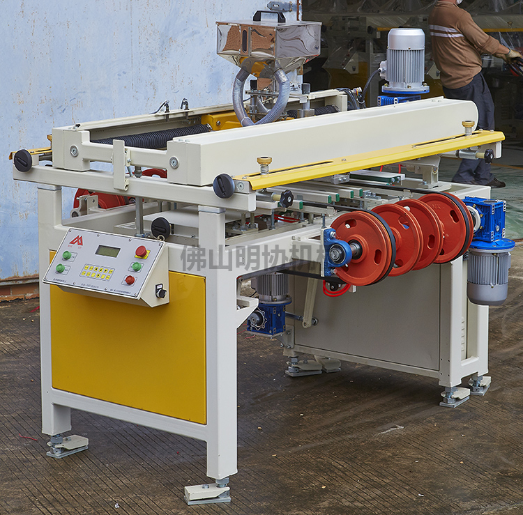 干粉印花机机械装备业掌握核心技术(图1)